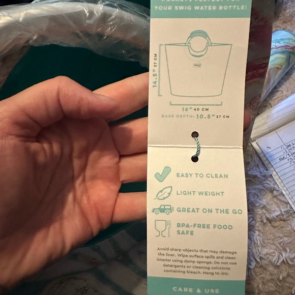 Excellent and NWT Swig Multicolor Tote Bag and thermos Cup - Picture 10 of 10